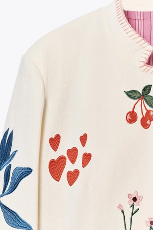 Куртка с вышивкой- Заказать в России