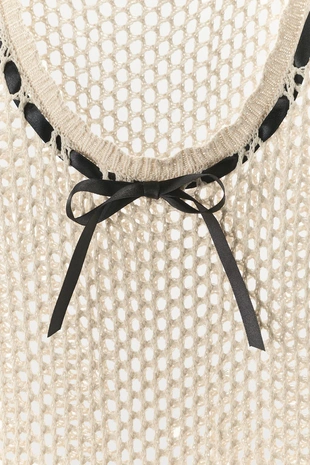 Топ из ажурного трикотажа с контрастным бантом- Заказать в России