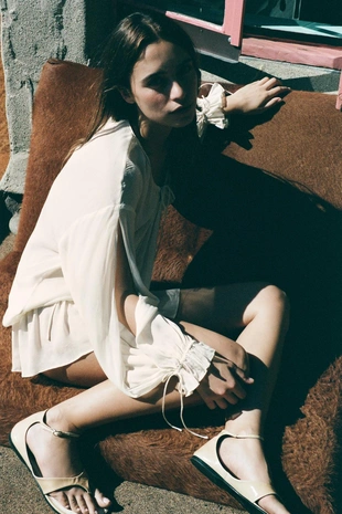 Полупрозрачный топ из струящейся ткани- Заказать в России