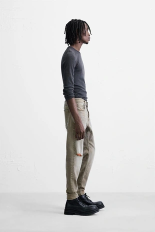 Джинсы SKINNY FIT с разрезами