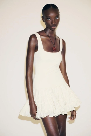 Комбинированное платье с объемом- Заказать в России