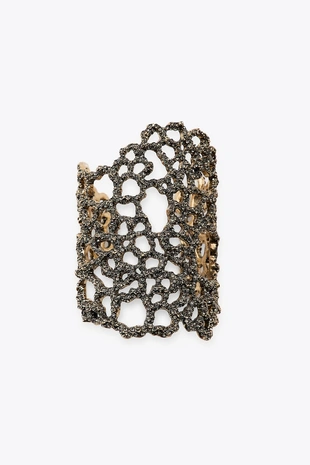 Жесткий браслет с драгоценными камнями- Заказать в России