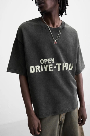 Толстовка с эффектом потертости с графическим принтом- Заказать в России