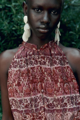 Мини-платье в стиле пэчворк с принтом и поясом- Заказать в России