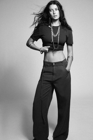 Струящиеся брюки с ремнем- Заказать в России