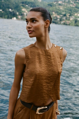 Атласный топ на запáх- Заказать в России