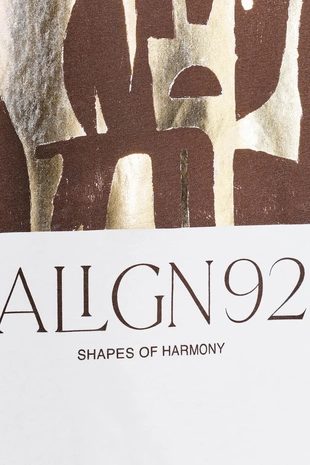 Футболка с металлизированным принтом- Заказать в России