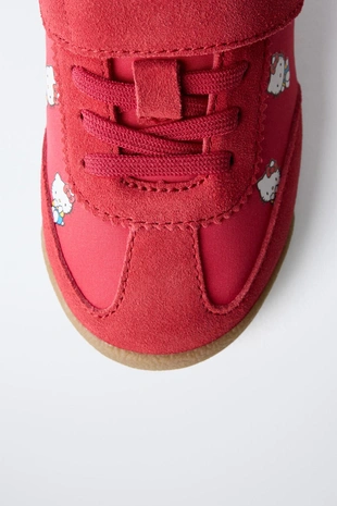 Спортивные кроссовки HELLO KITTY © SANRIO- Заказать в России