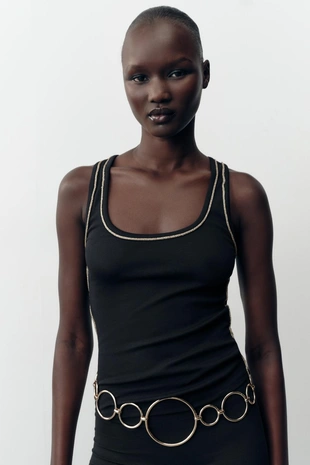 Топ с контрастной отделкой и блестящей нитью- Заказать в России