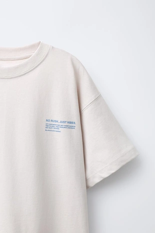 Набор из двух футболок с текстовым принтом- Заказать в России