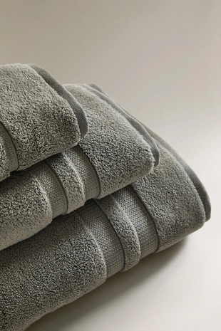 Полотенце для ванны с двойной каймой EXTRA SOFT- Заказать в России
