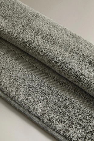 Полотенце для ванны с двойной каймой EXTRA SOFT- Заказать в России