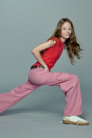 Джинсы WIDE LEG с вышивкой в виде бабочек- Заказать в России