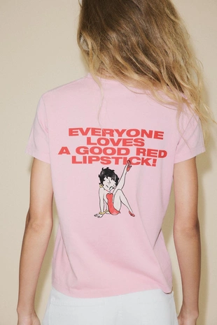 Футболка BETTY BOOP® с эффектом потертости- Заказать в России