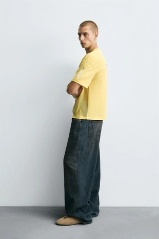 Футболка с комбинированными текстами- Заказать в России