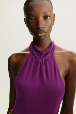 Длинное платье-халтер со сборками- Заказать в России