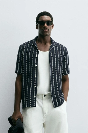 Рубашка JACQUARD с геометрическим узором- Заказать в России