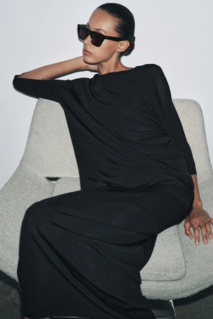 Однотонный джемпер оверсайз- Заказать в России