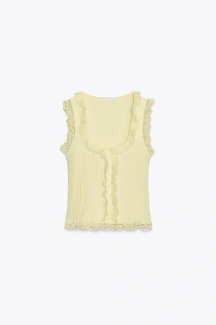 Топ с кружевом и пуговицами