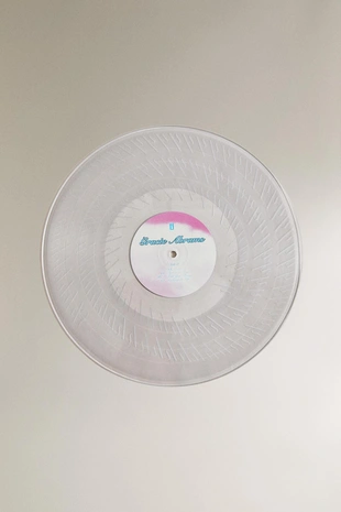 GRACIE ABRAMS: THE SECRET OF US VINYL ALBUM (DELUXE STANDARD)- Заказать в России