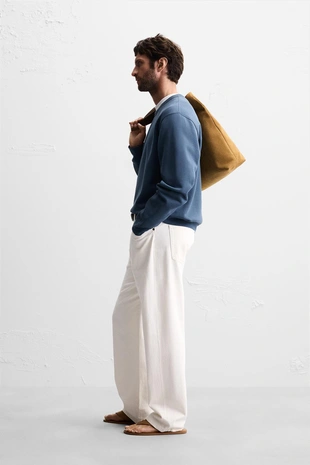 Базовая толстовка с круглым вырезом