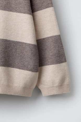 Трикотажный джемпер в полоску- Заказать в России