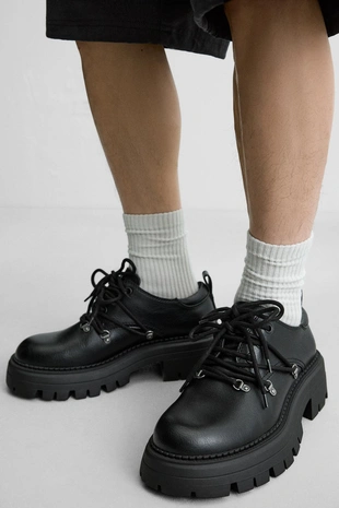 Туфли на объемной подошве со шнуровкой- Заказать в России