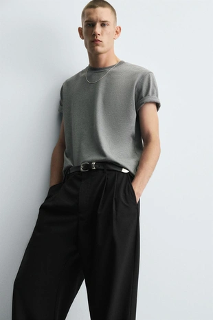 Брюки WIDE FIT со складками- Заказать в России