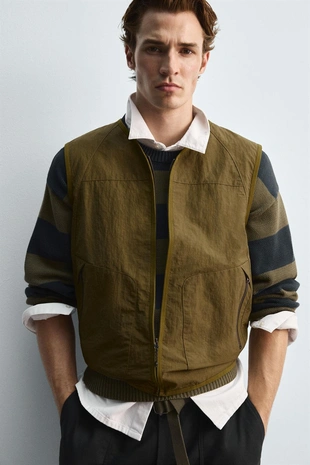 Технический жилет лимитированной серии- Заказать в России