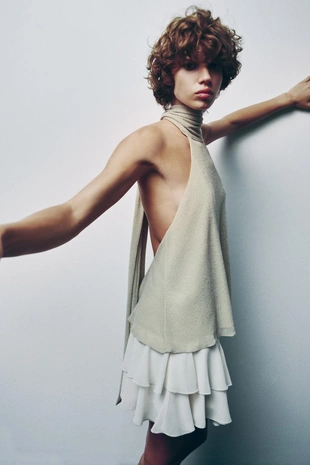 Топ с горловиной халтер из металлизированной нити- Заказать в России