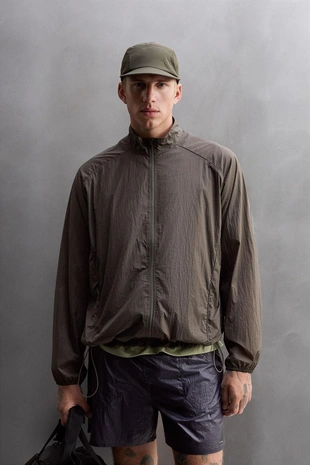 Купить Zara Легкая куртка из высокотехнологичной ткани