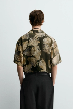 Рубашка из 100% рами с принтом «клубника»- Заказать в России