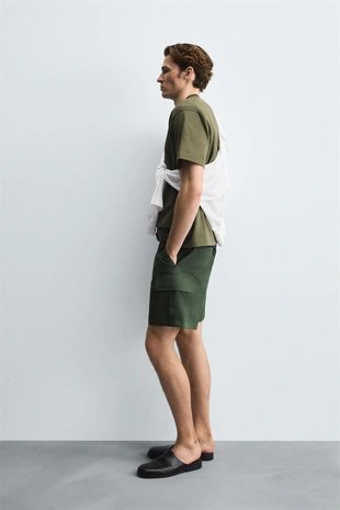 Шорты-бермуды карго классического кроя- Заказать в России