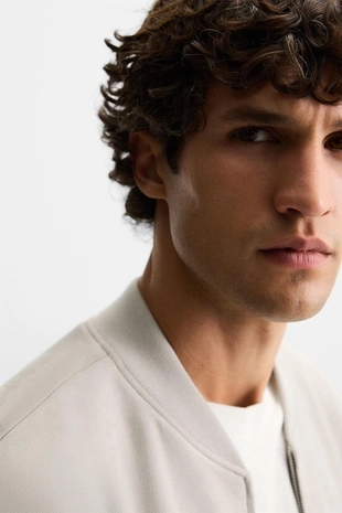 Бомбер из искусственной замши- Заказать в России