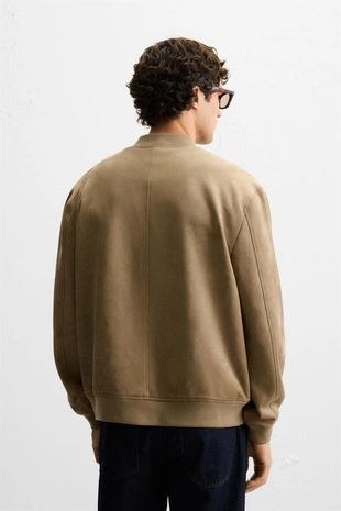 Бомбер из искусственной замши- Заказать в России