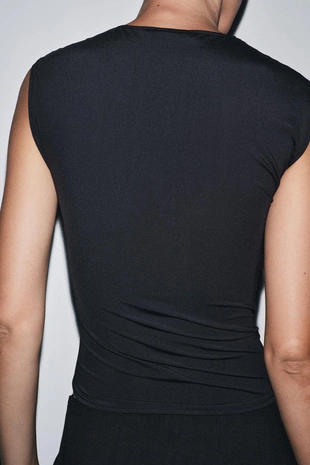 Топ из полиамида с кружевом- Заказать в России