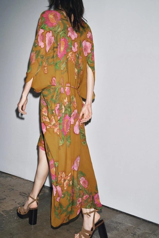 Платье OVERSIZE с цветочным принтом — ZW COLLECTION- Заказать в России