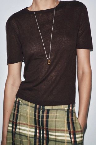 Трикотажный топ из льна с короткими рукавами- Заказать в России