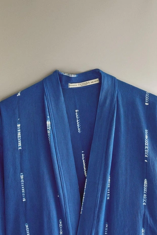 Халат из хлопка с эффектом тай-дай TIE-DYE X TENSIRA- Заказать в России