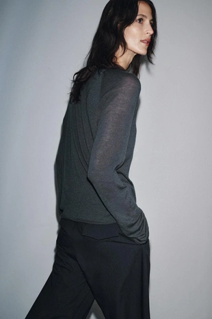 Футболка с длинными рукавами и шерстью- Заказать в России