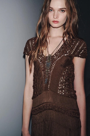 Комбинированное платье с кружевом — ZW COLLECTION- Заказать в России