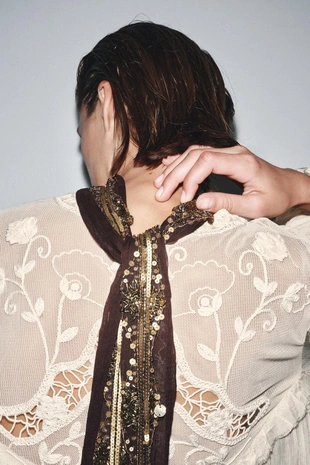 Шарф с бусинами и пайетками - Заказать в России