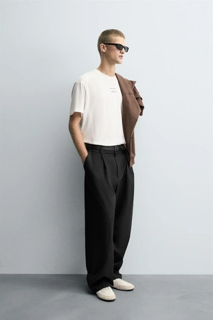 Футболка с контрастными этикетками- Заказать в России