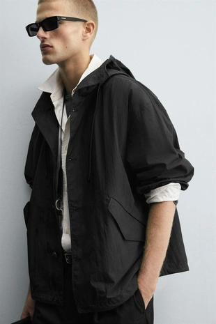 Техническая куртка с капюшоном- Заказать в России