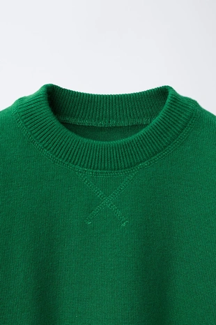 Однотонный свитер- Заказать в России