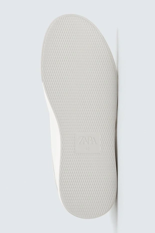 Кроссовки с деталью на заднике- Заказать в России