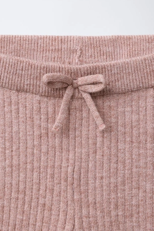 Трикотажные леггинсы FLARE