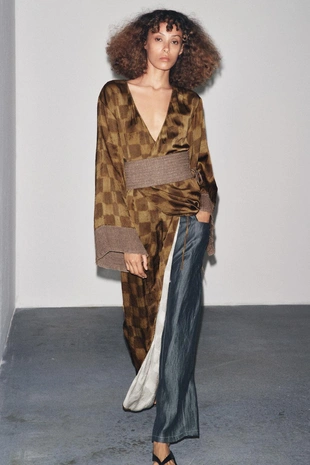 Купить Zara Платье в клетку с поясом-кушаком