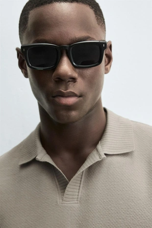 Поло классического кроя с узором- Заказать в России