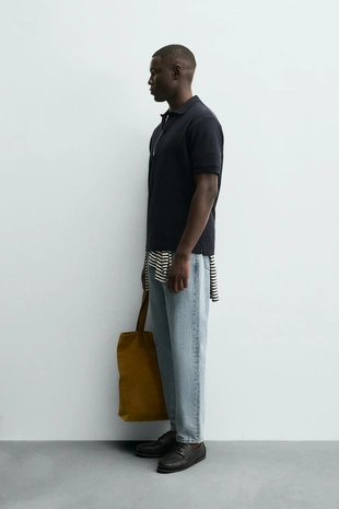 Поло классического кроя с узором- Заказать в России